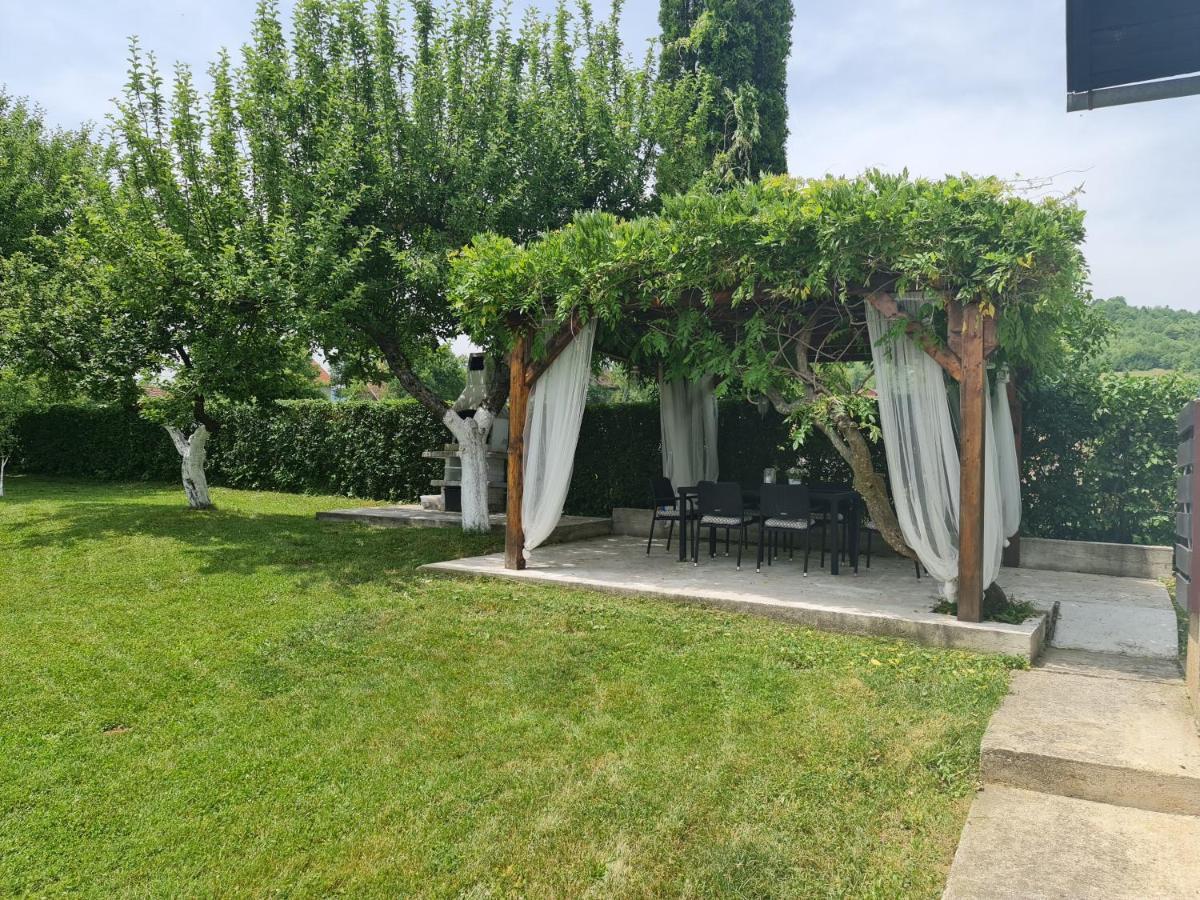 House Wisteria Villa Rakovica Ngoại thất bức ảnh